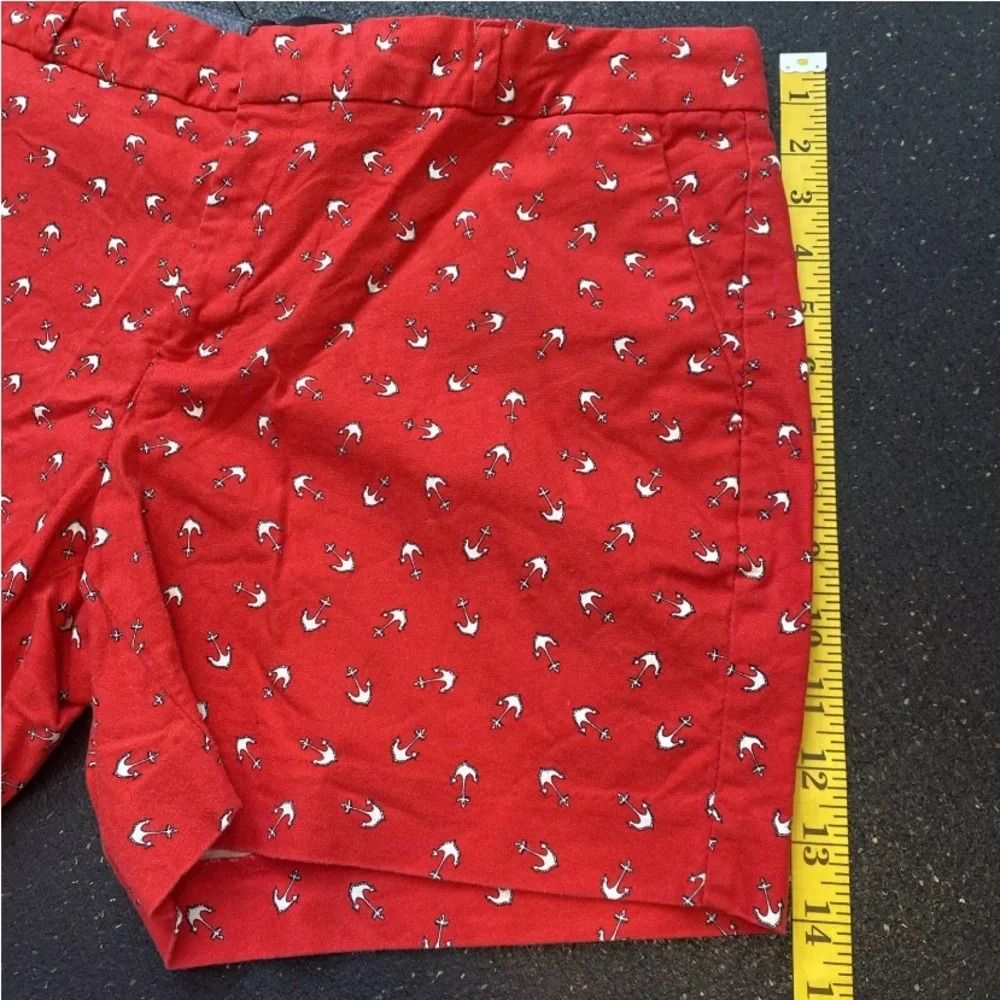 Banana republic Shorts Womens size 10 red with white anchor  5” Inseam Nice Cond - Picture 4 of 10